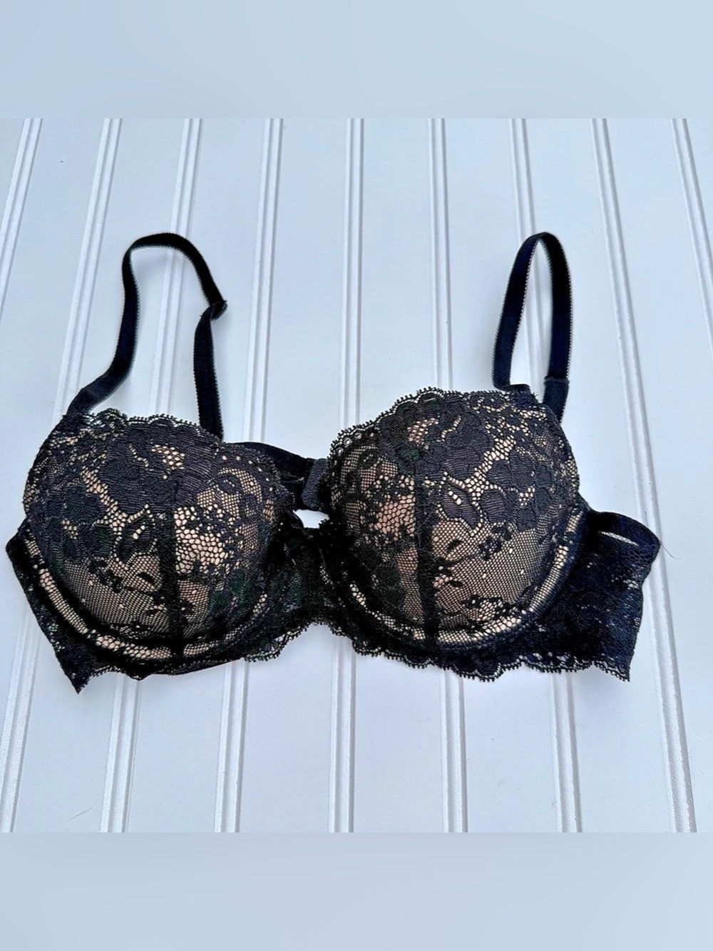 Victoria's Secret Angel Lined Demi Bra 34B Black Never Worn